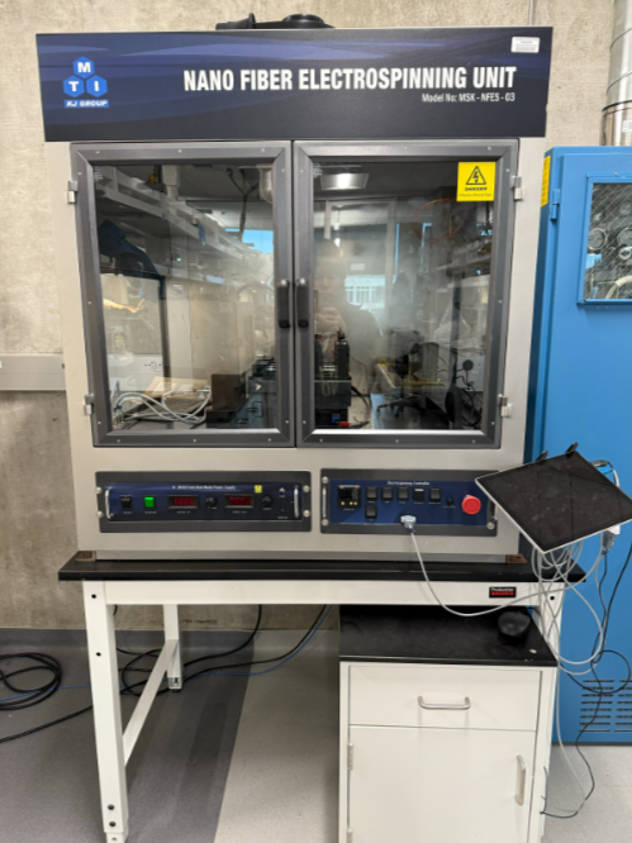Electrospinning / electrospraying system